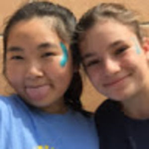 Meet your Posher, Dalia